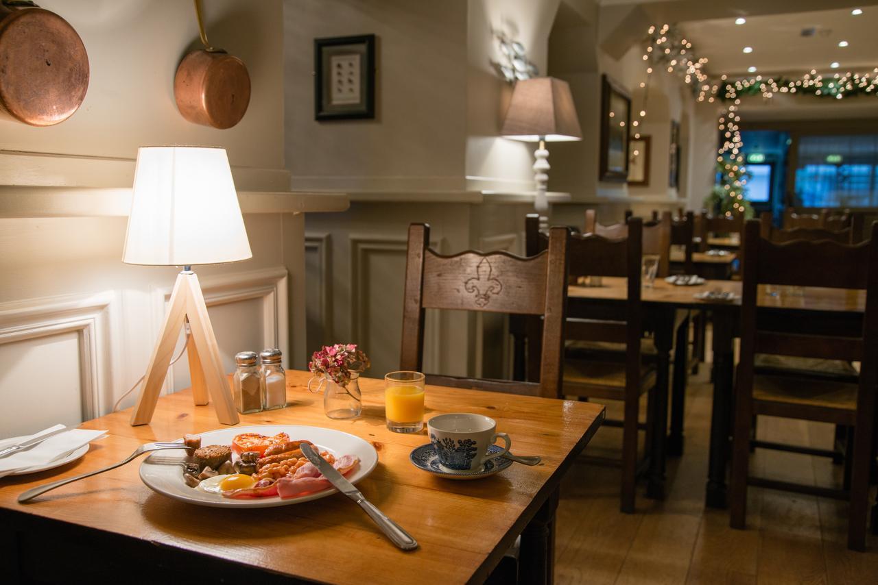 Connemara Lake Hotel Утерард Екстер'єр фото